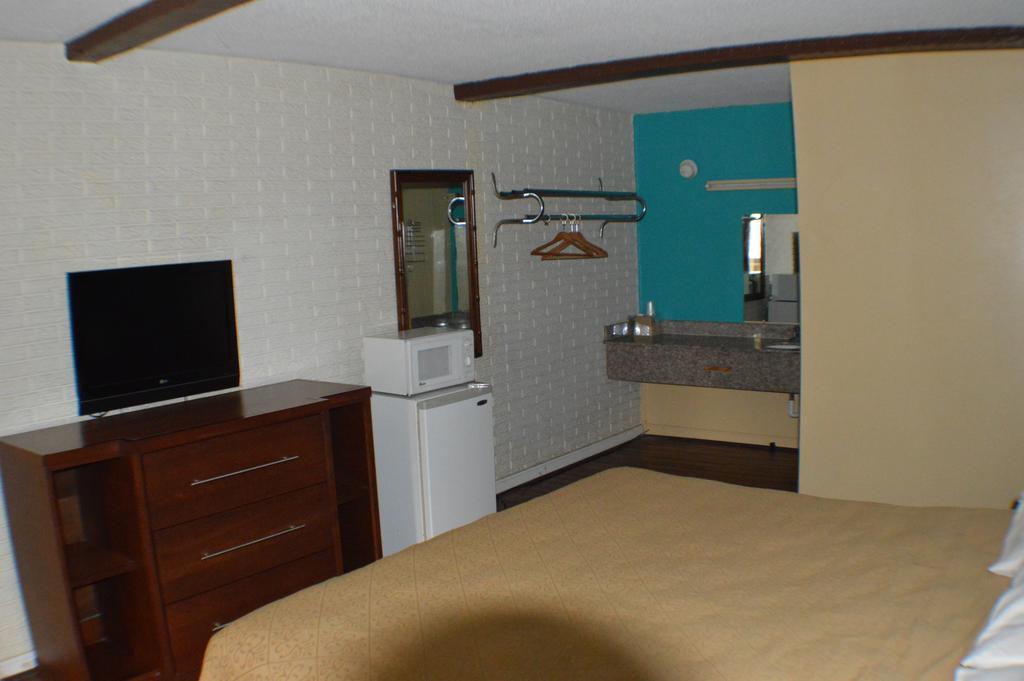 Sun Down Lodge Locust Grove Bagian luar foto