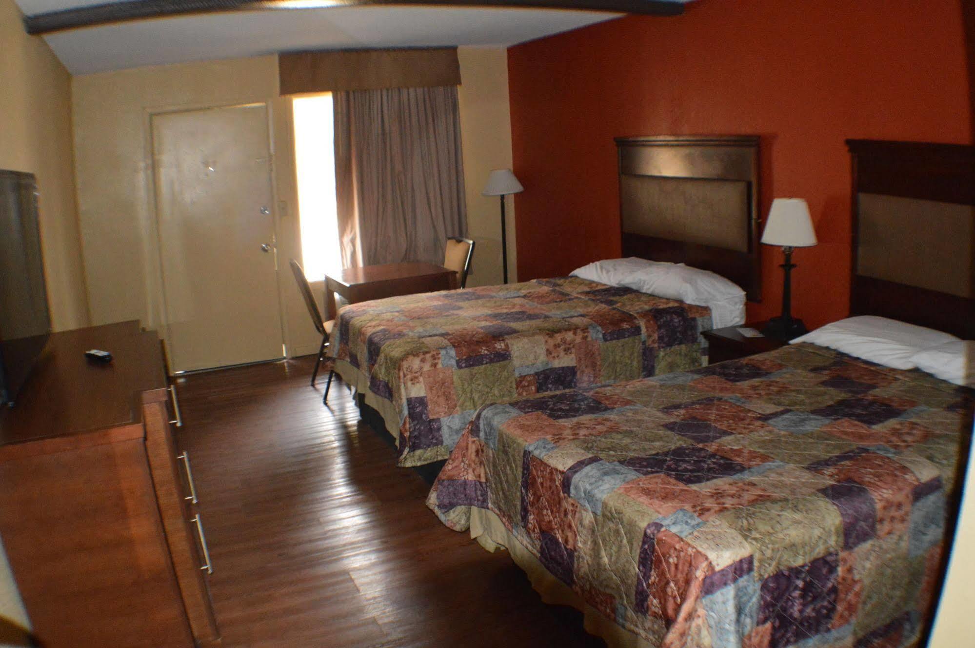 Sun Down Lodge Locust Grove Bagian luar foto